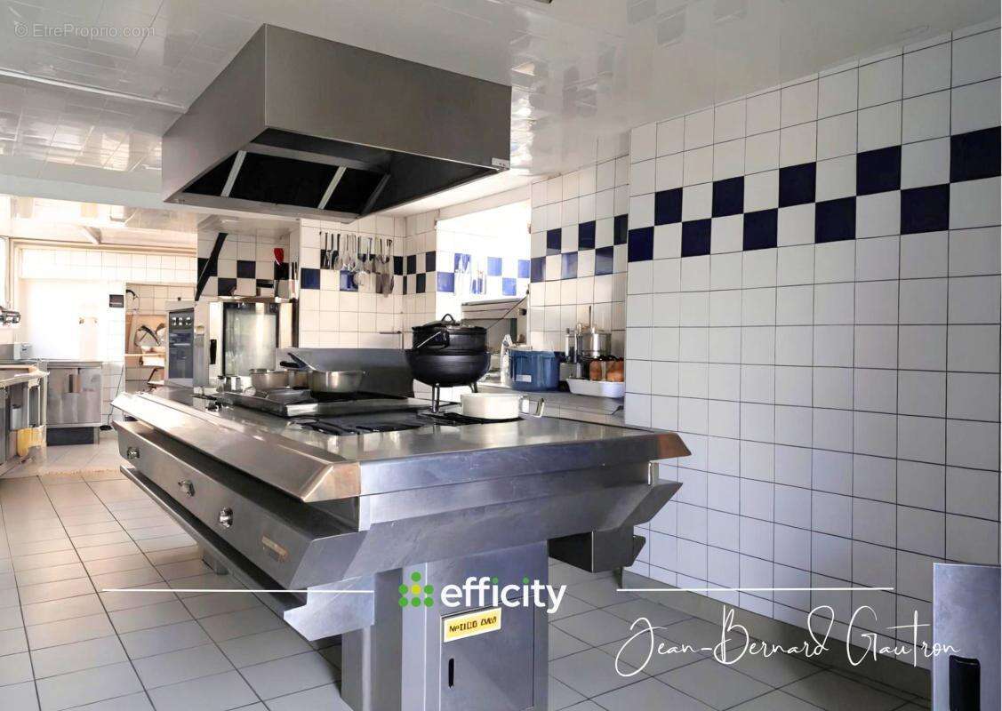 Locaux/Biens immobiliers - photo 7