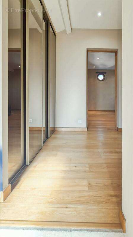 Maison à LES ANGLES