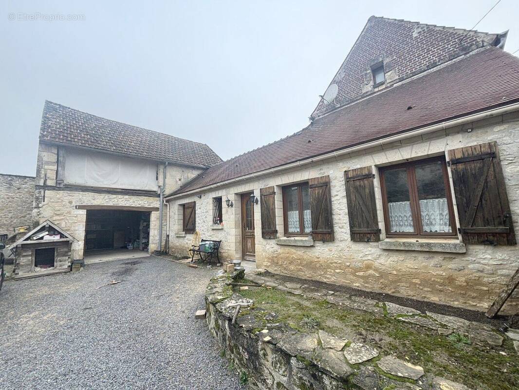 Maison à BETHISY-SAINT-PIERRE