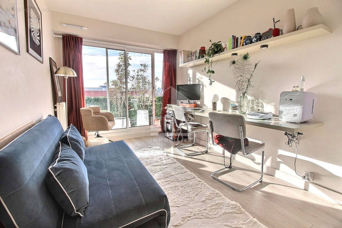 Appartement à CLICHY