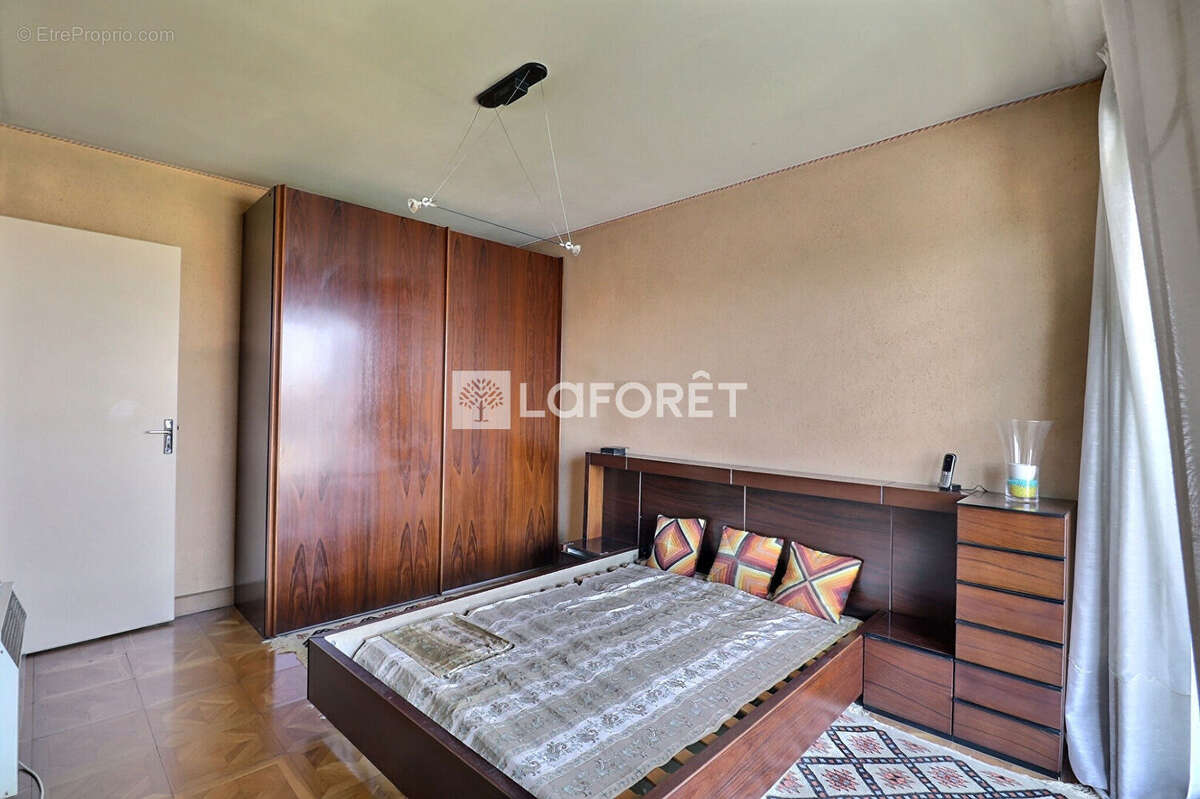 Appartement à VITRY-SUR-SEINE