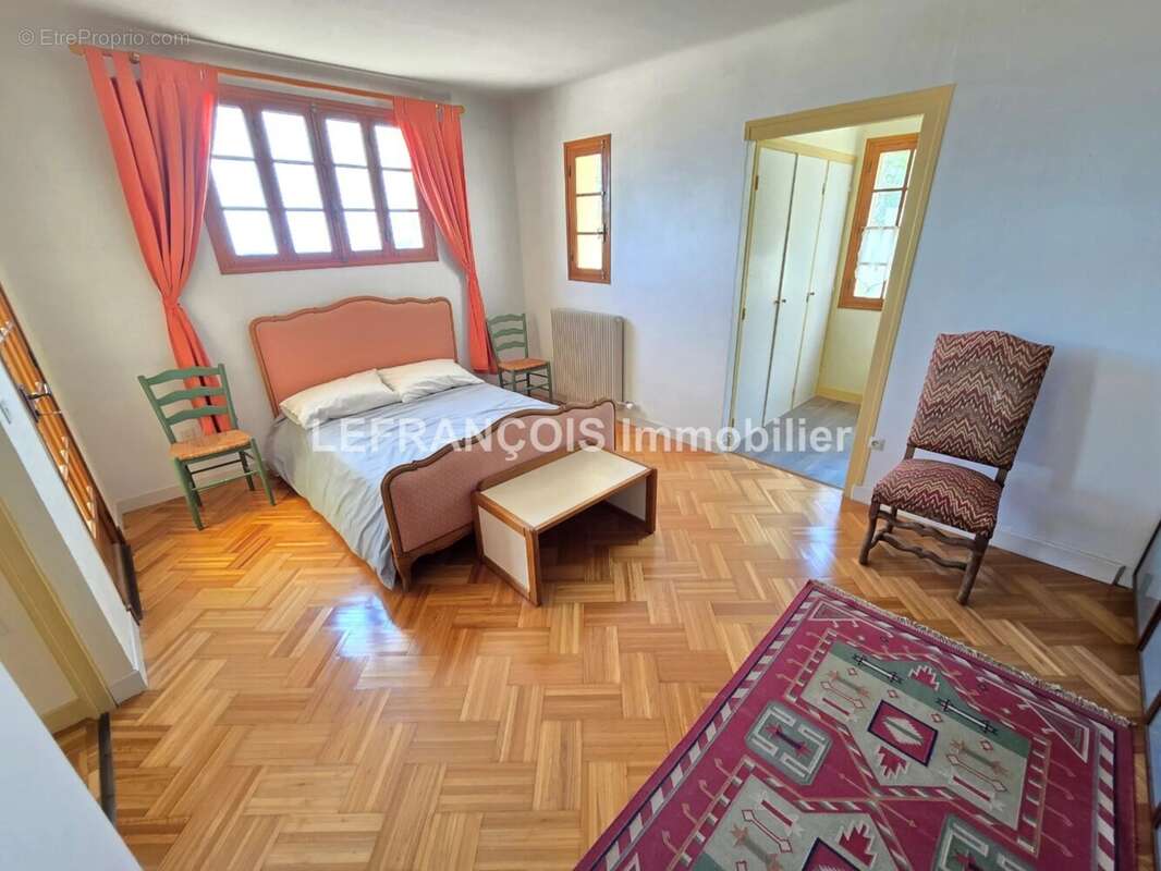 Maison à SPERACEDES