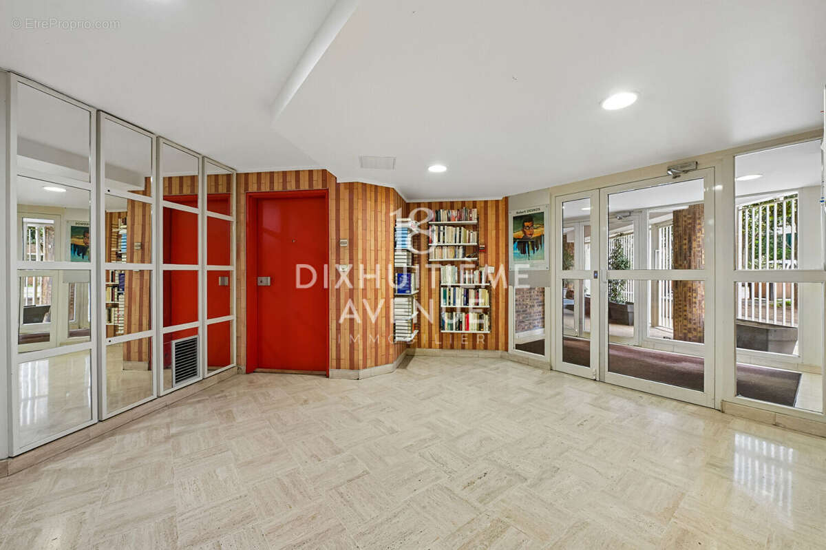 Appartement à PARIS-10E