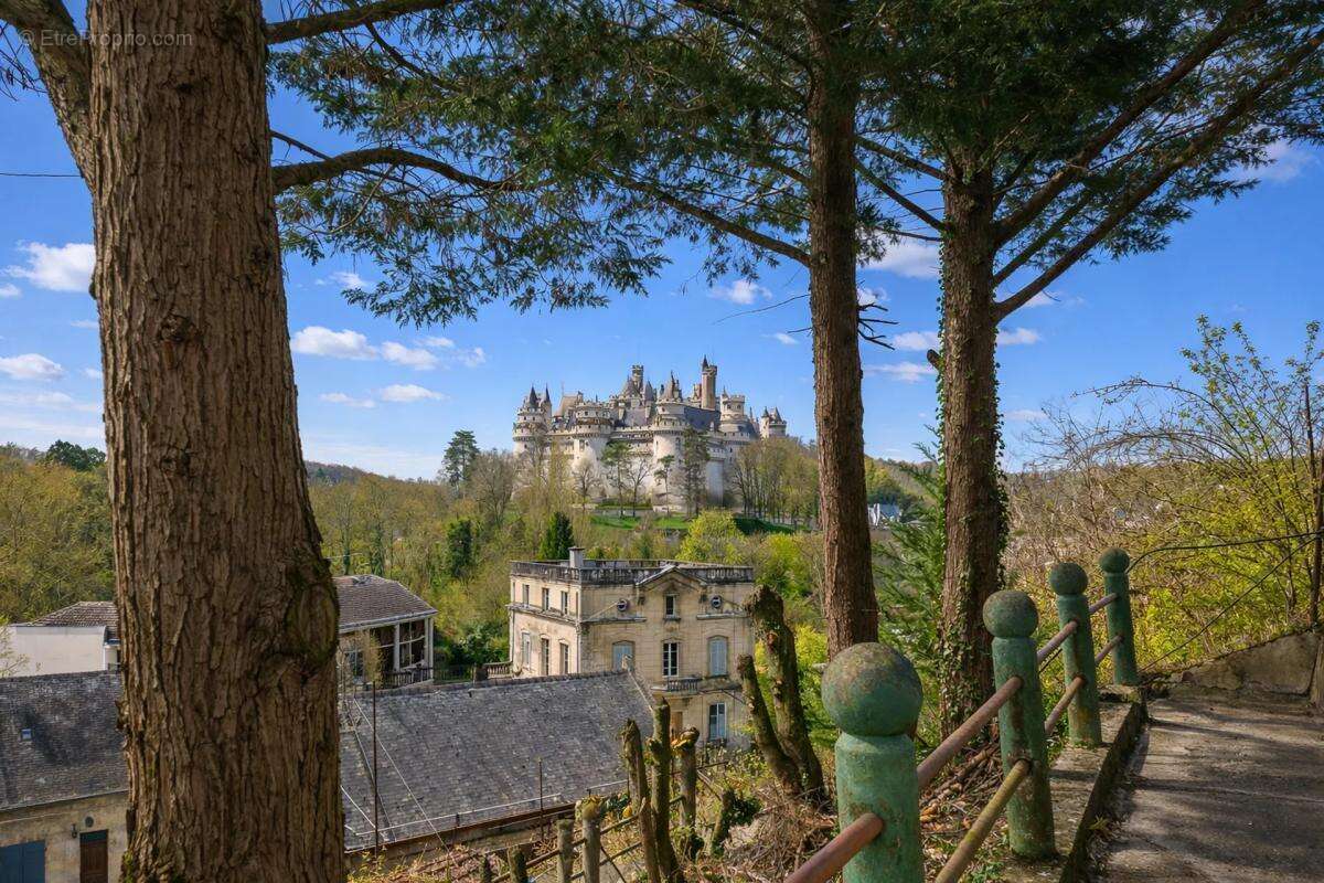 Maison à PIERREFONDS
