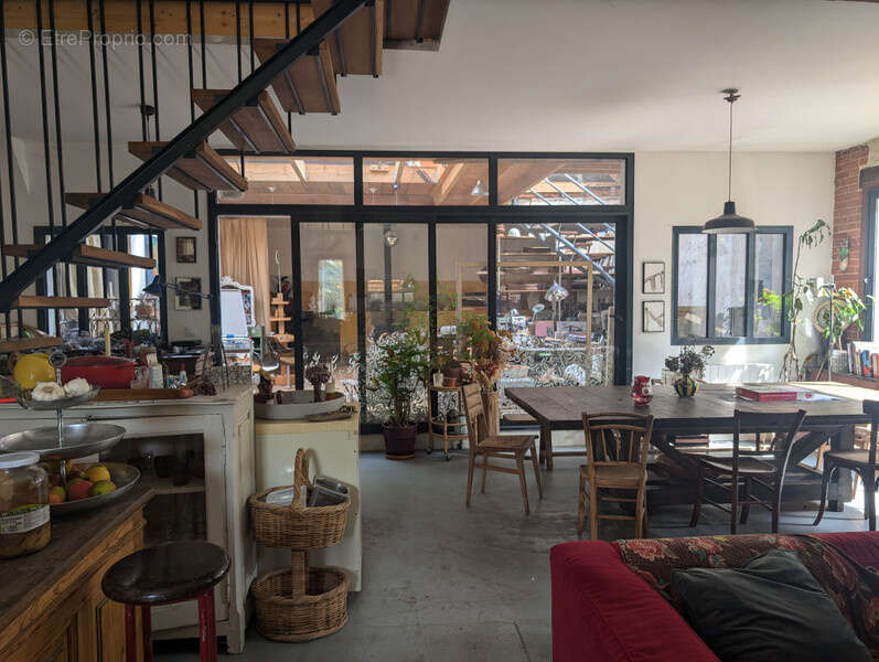 Maison à BELLOU-SUR-HUISNE