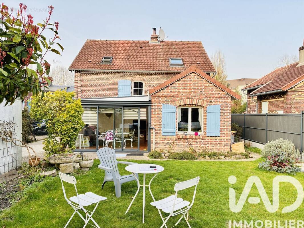 Photo 1 - Maison à BEAUVAIS