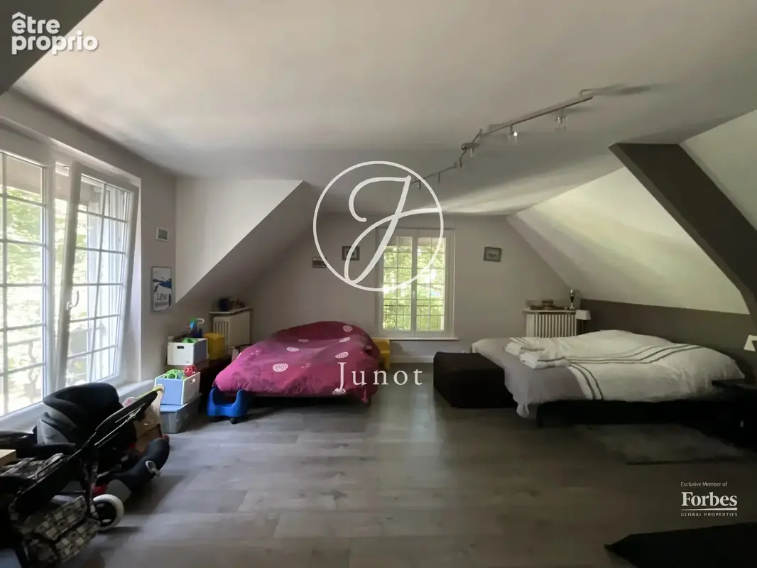 Marcq en Baroeul - CLEMENCEAU HIPPODROME - Maison individuelle - 8 pièces – 330,35m² - 6 chambres - Bureau - Jardin - Garage et  - photo 15