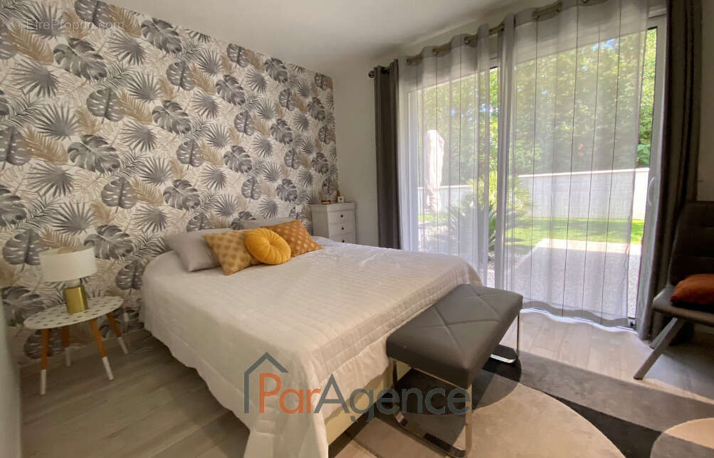 Maison à SAINT-GEORGES-DE-DIDONNE