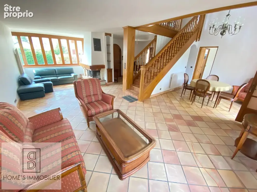 Maison 6 pièces 148m² Gagny - 14min du RER - photo 3
