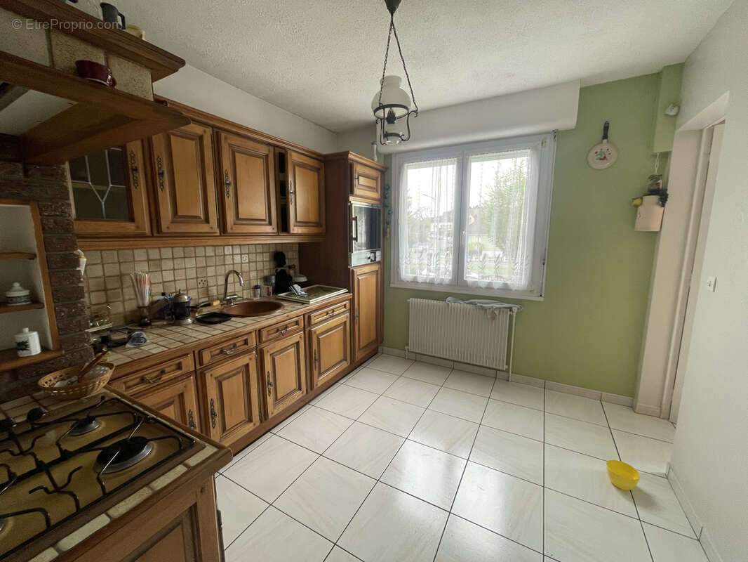 Maison à DREUIL-LES-AMIENS