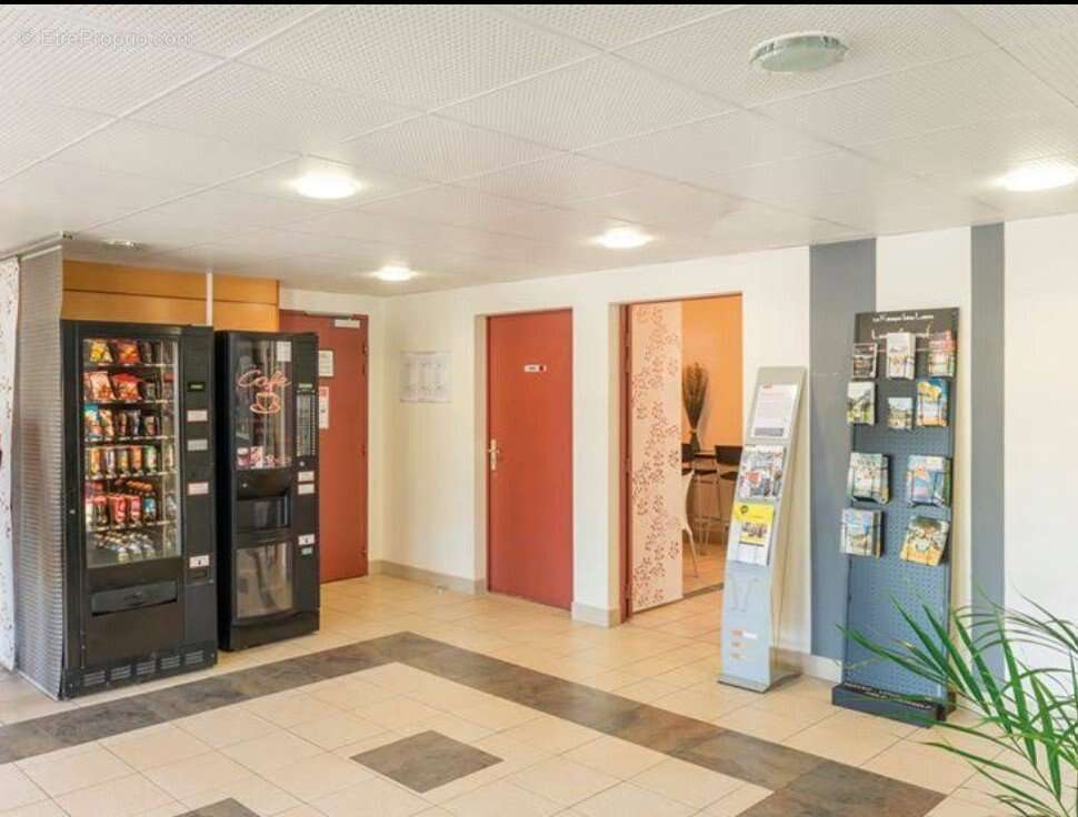 INVESTISSEMENT LOCATIF  Saint-Herblain  Résidence Affaires Appart'City Classic Nantes Saint  Herblain  7,31 % de rentabilité - photo 9