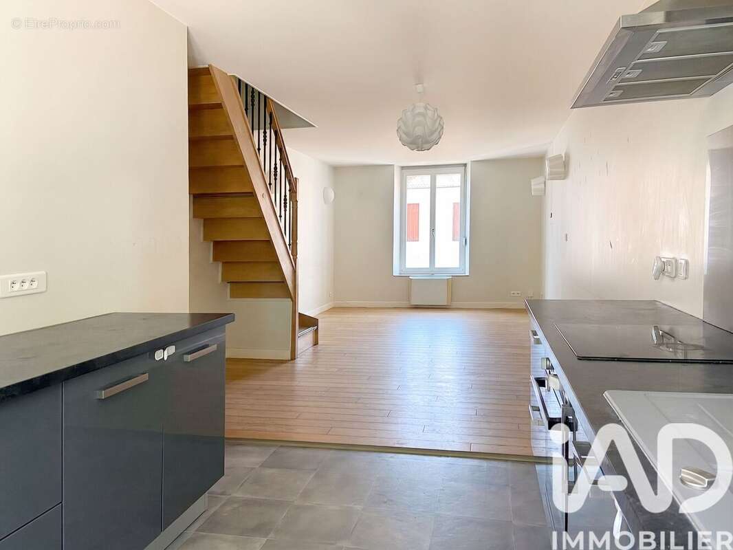 Photo 2 - Appartement à REIMS