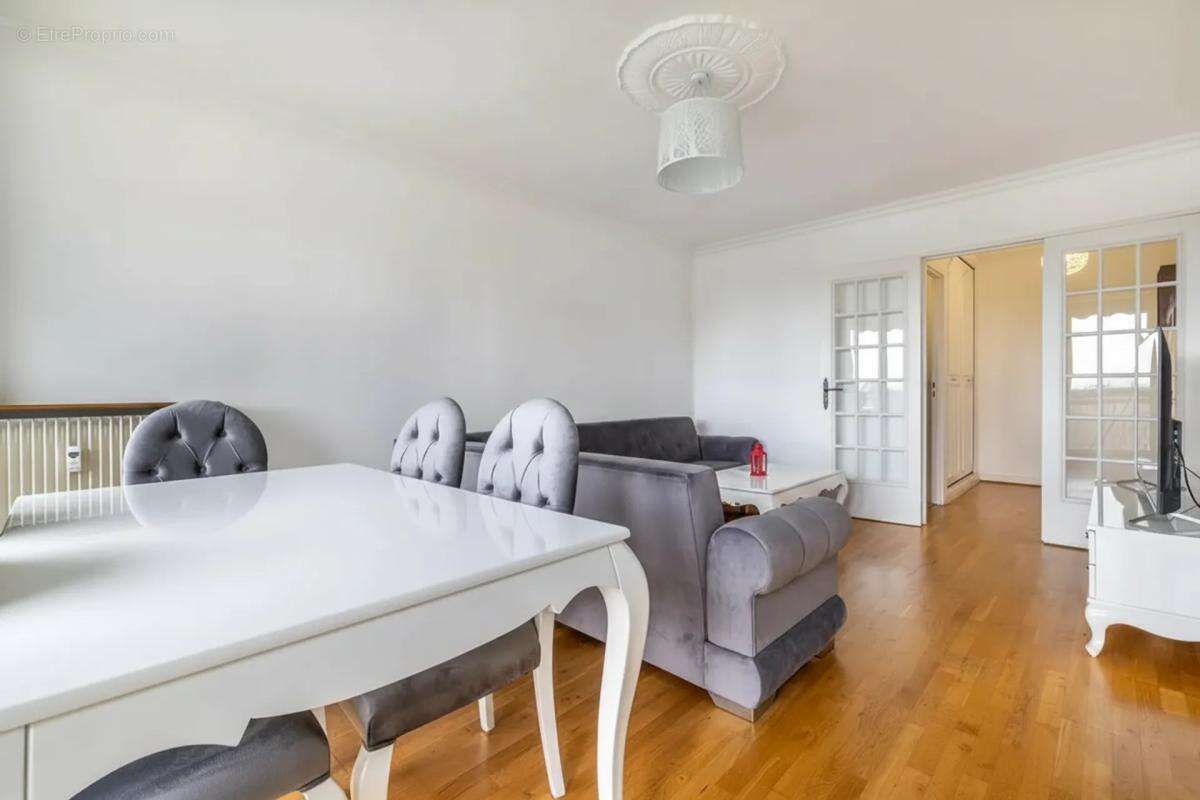Appartement à CHAMPIGNY-SUR-MARNE