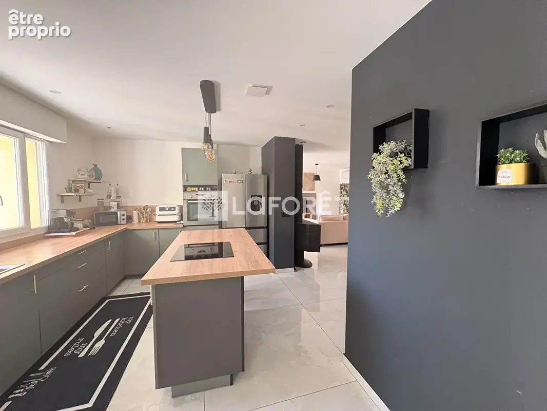 Maison Tessancourt Sur Aubette 7 pièce(s) 162 m2 - photo 4