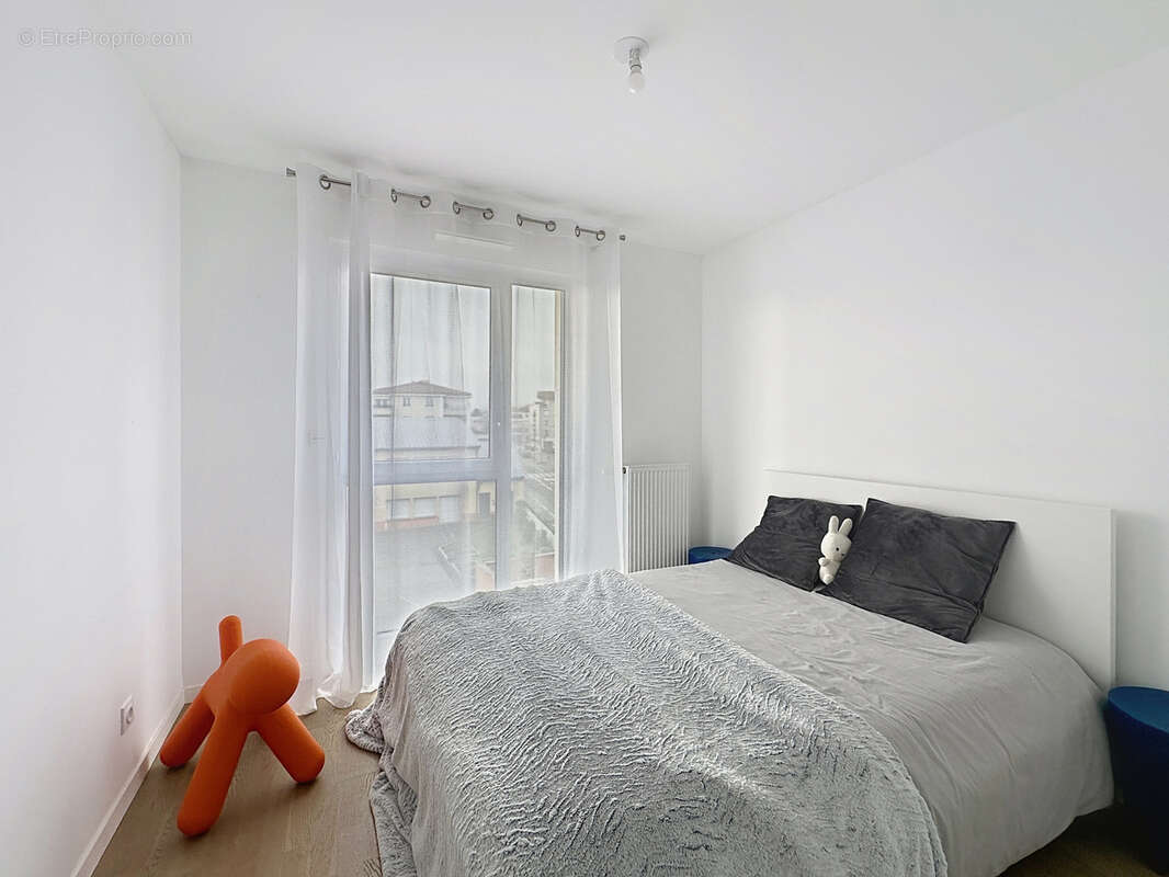 Appartement à CRAPONNE