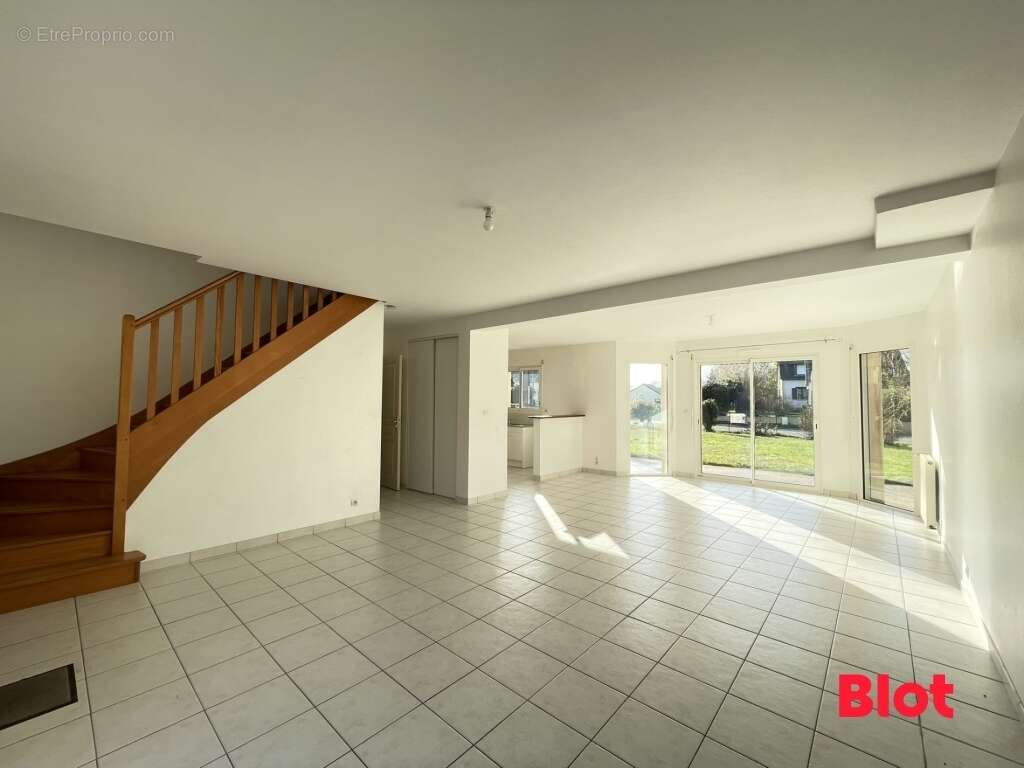 Maison à PLELAN-LE-GRAND