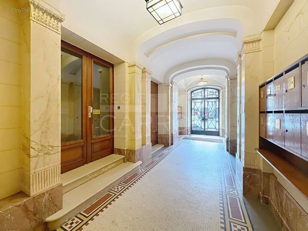 Appartement à LYON-6E