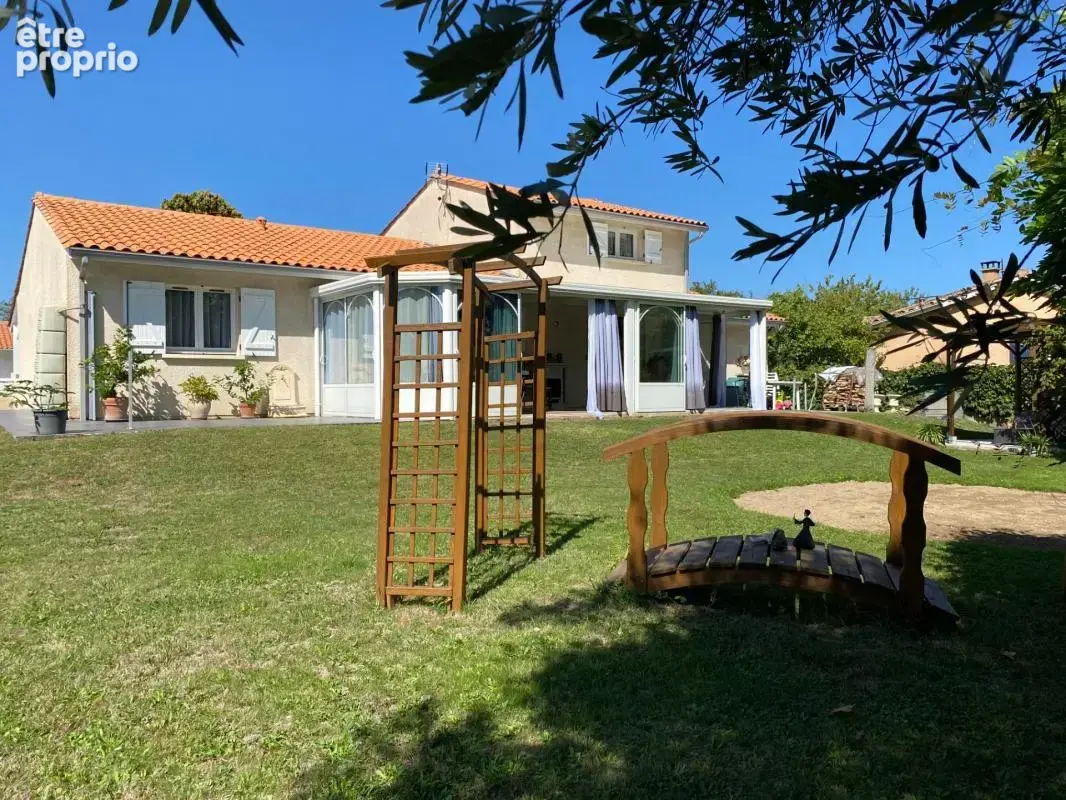 Maison familiale 5 Chambres FLOIRAC 33270 - photo 7
