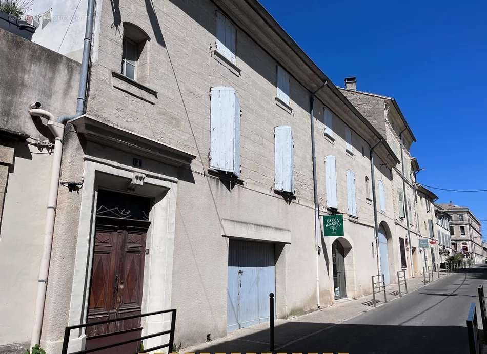 Appartement à UZES