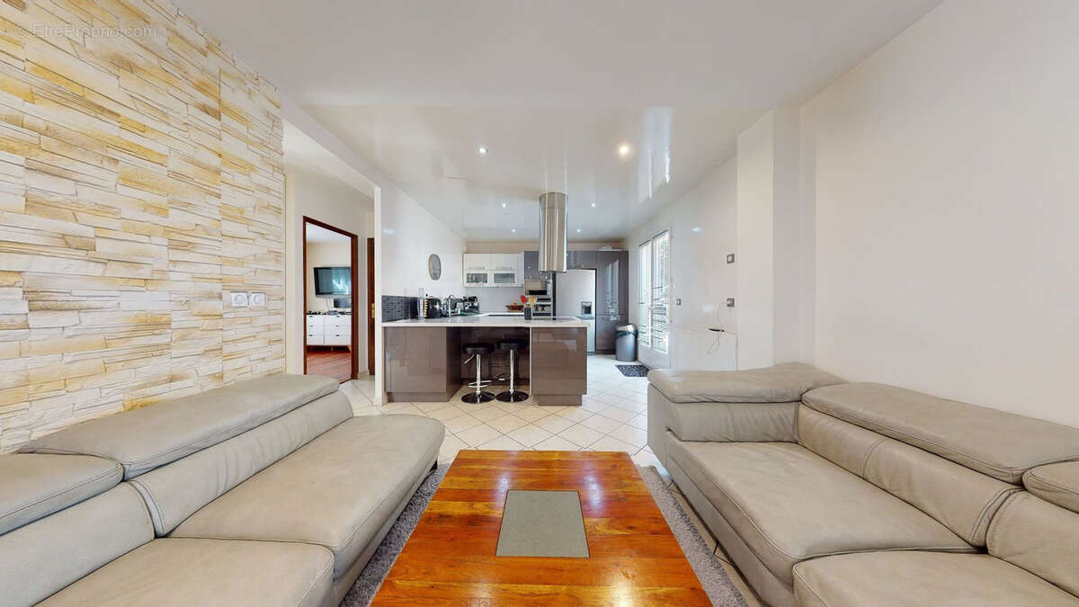 Maison à CORMEILLES-EN-PARISIS