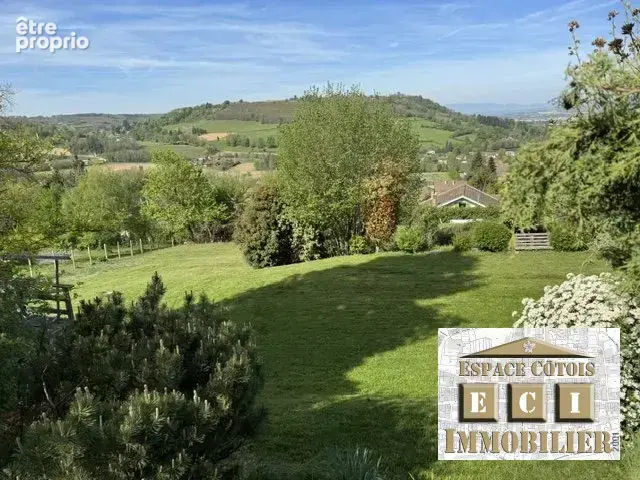 Maison 7 pièces 181 m² à vendre à La Cote-Saint-Andre (38260) - photo 2