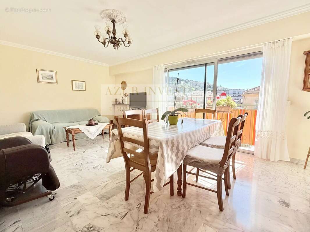 Appartement à MENTON