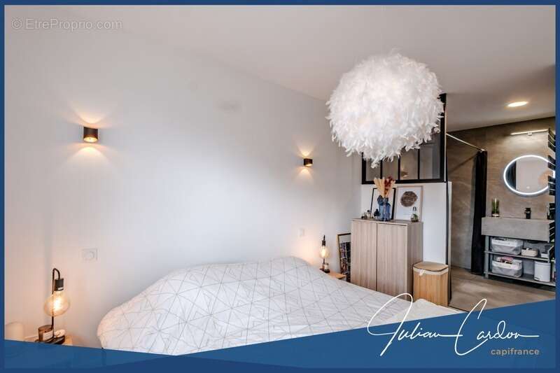 Appartement à REIGNIER