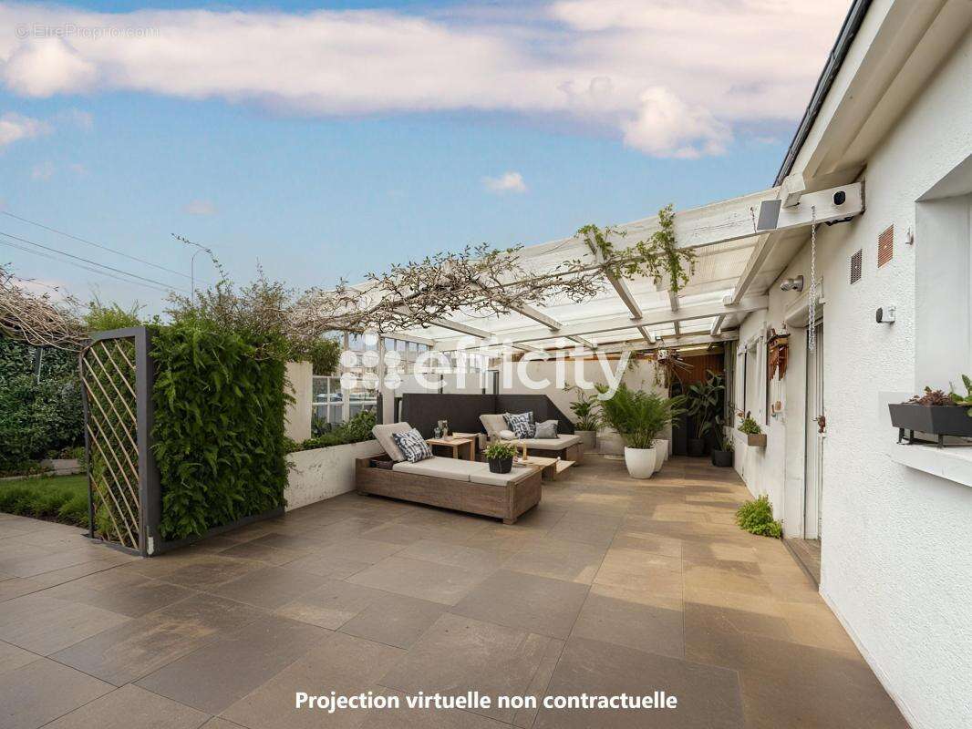 Maison à JOUE-LES-TOURS