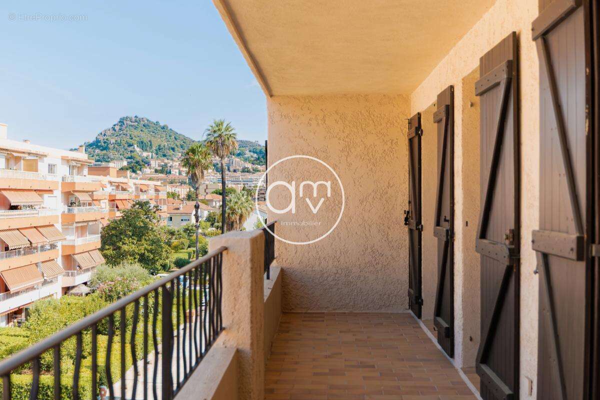 Hyeres gare - appartement t3 duplex 80m2 - dernier etage - s - photo 3