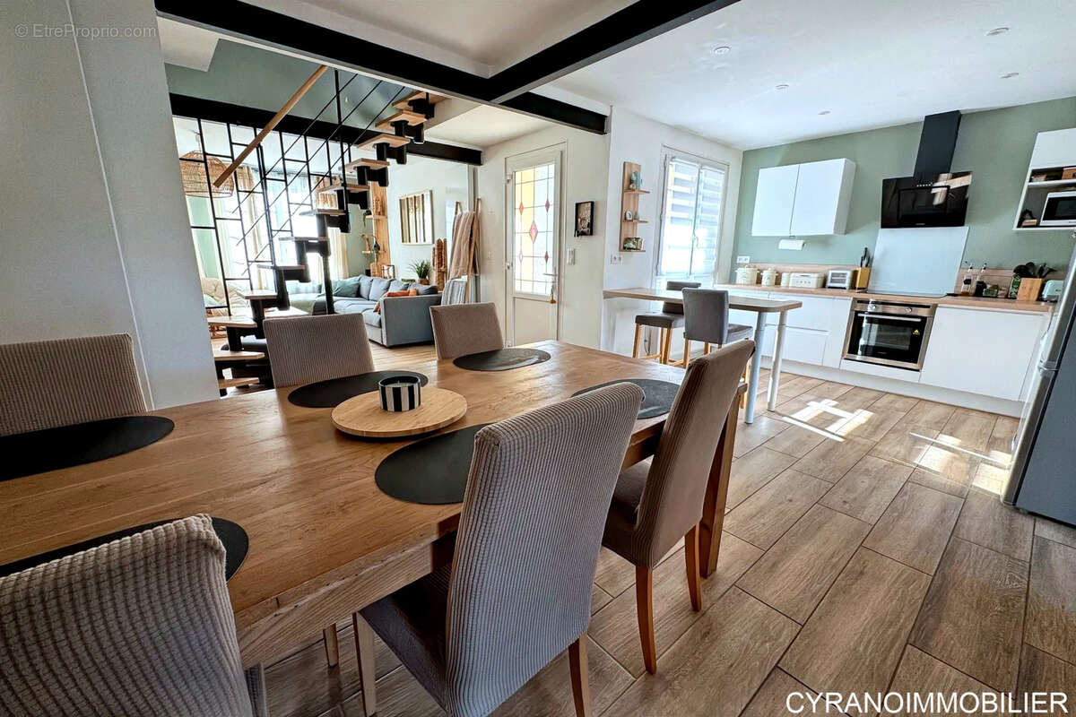 Maison à CASTILLONNES