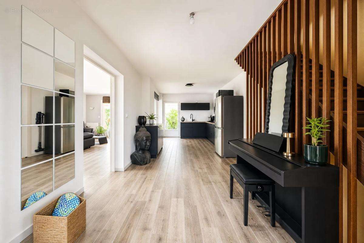 Maison 6 pièces 180 m² avec piscine au Faget - photo 7