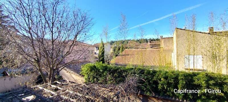 Maison à MEYRARGUES