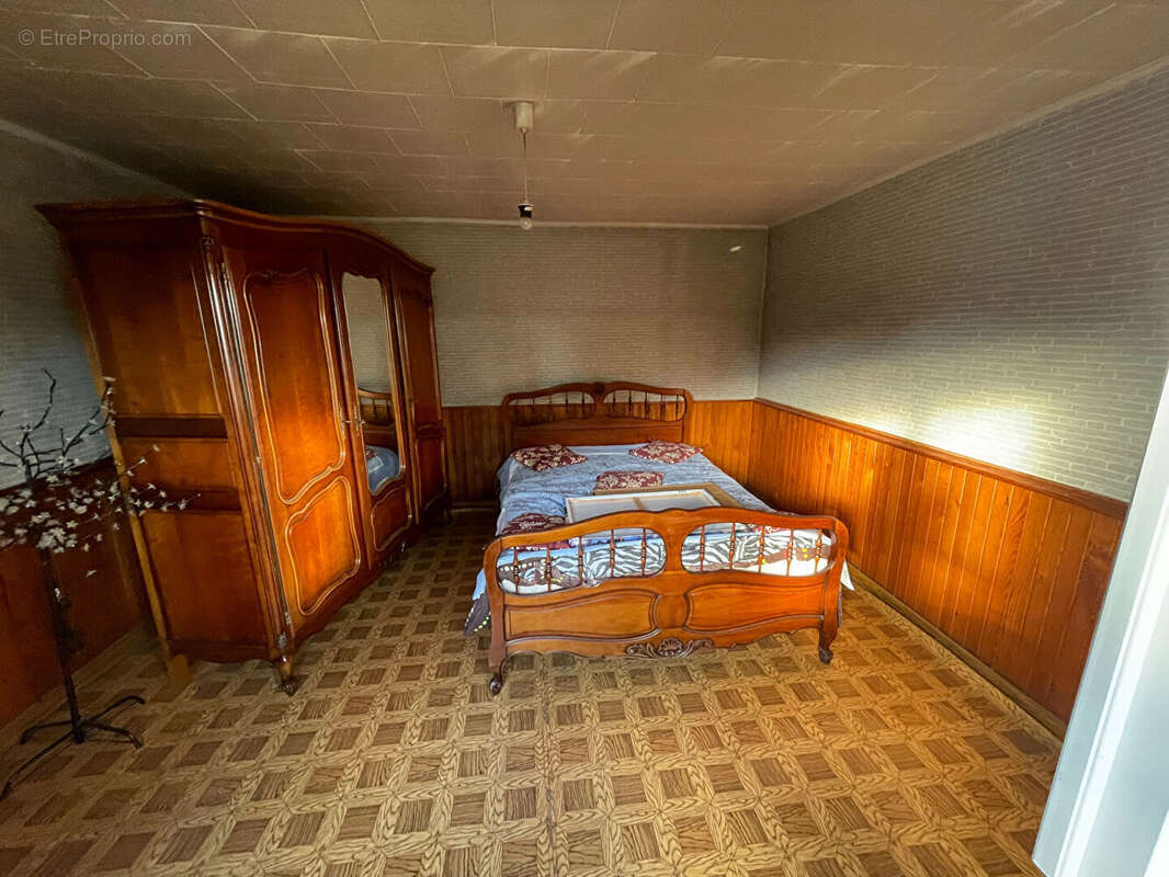 Maison à LONS-LE-SAUNIER