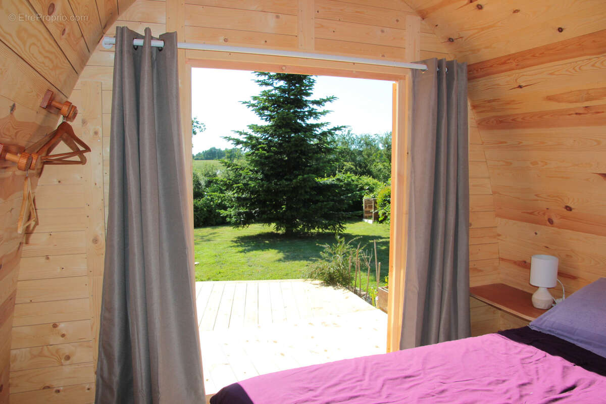 Maison à SAINT-MAIXENT-SUR-VIE