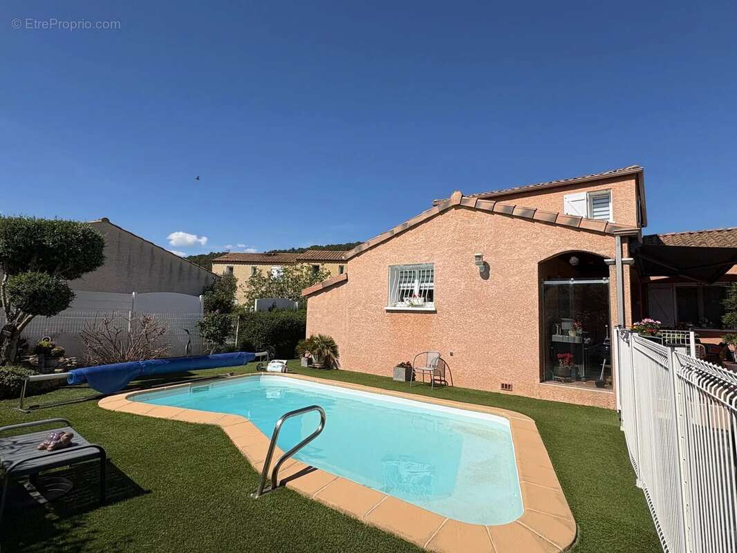 Maison à ARMISSAN