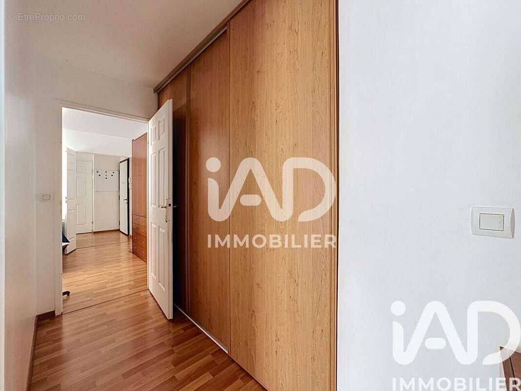 Photo 7 - Appartement à CORBEIL-ESSONNES