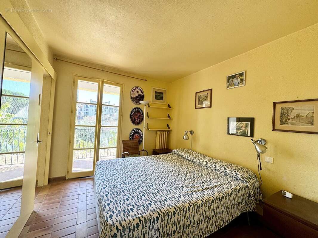 Appartement à GRIMAUD