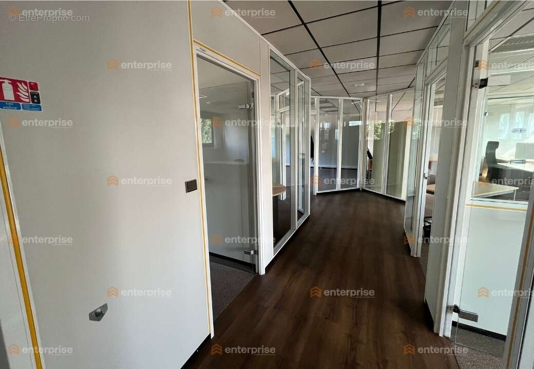 Commerce à MARCQ-EN-BAROEUL