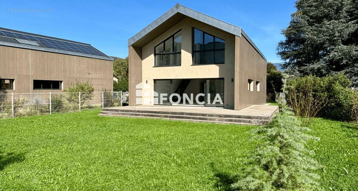 Maison à AIX-LES-BAINS