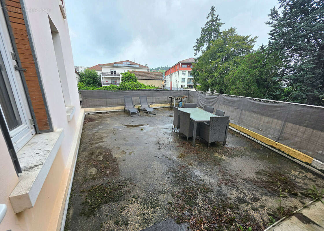 Appartement à BOURGOIN-JALLIEU