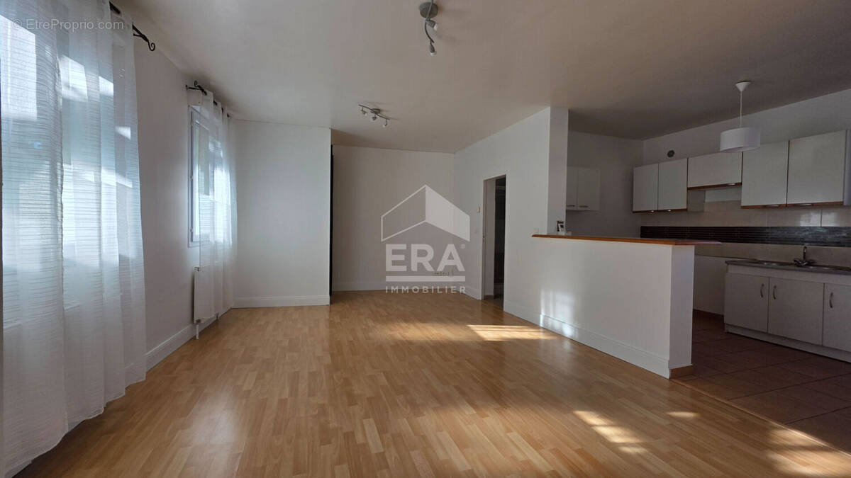 Appartement à MONTREUIL