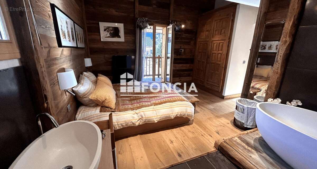 Appartement à HAUTELUCE