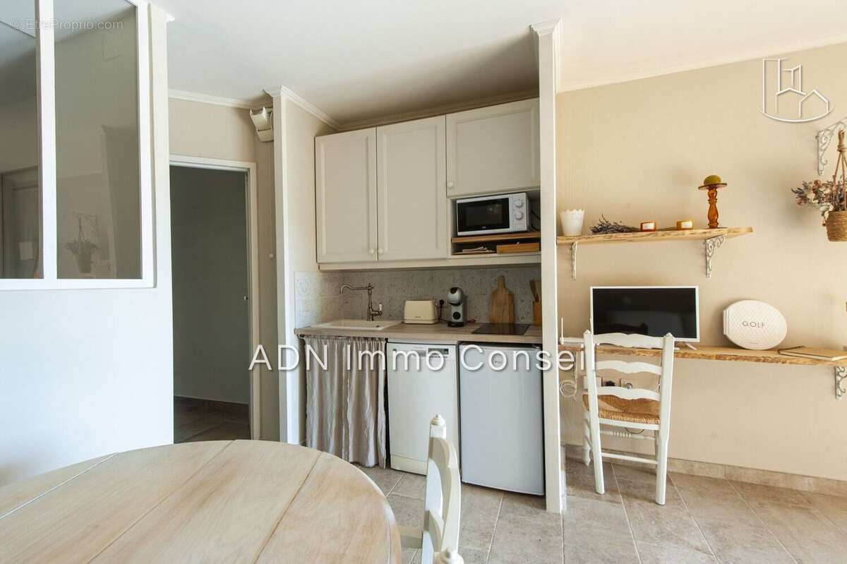 Appartement à MALLEMORT