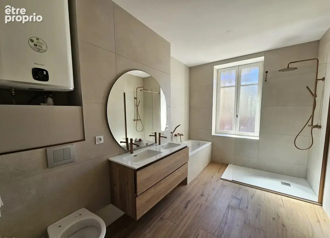 Appartement à SAINT-ETIENNE