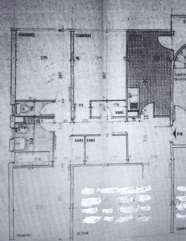 Appartement à LEVALLOIS-PERRET