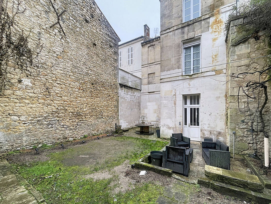 Maison à ROCHEFORT