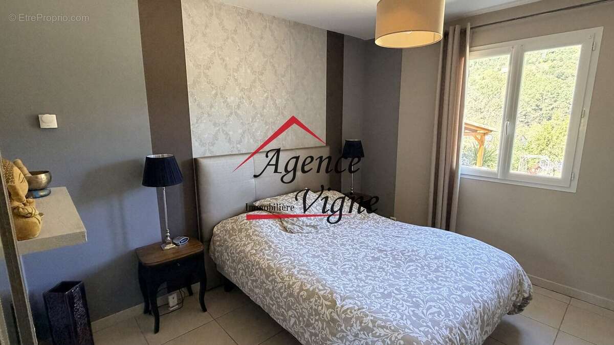 Maison à LE MARTINET