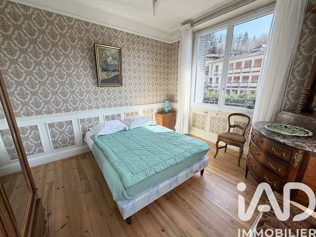 Photo 4 - Maison à VIC-SUR-CERE
