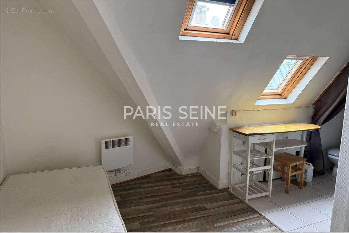 Appartement à PARIS-10E