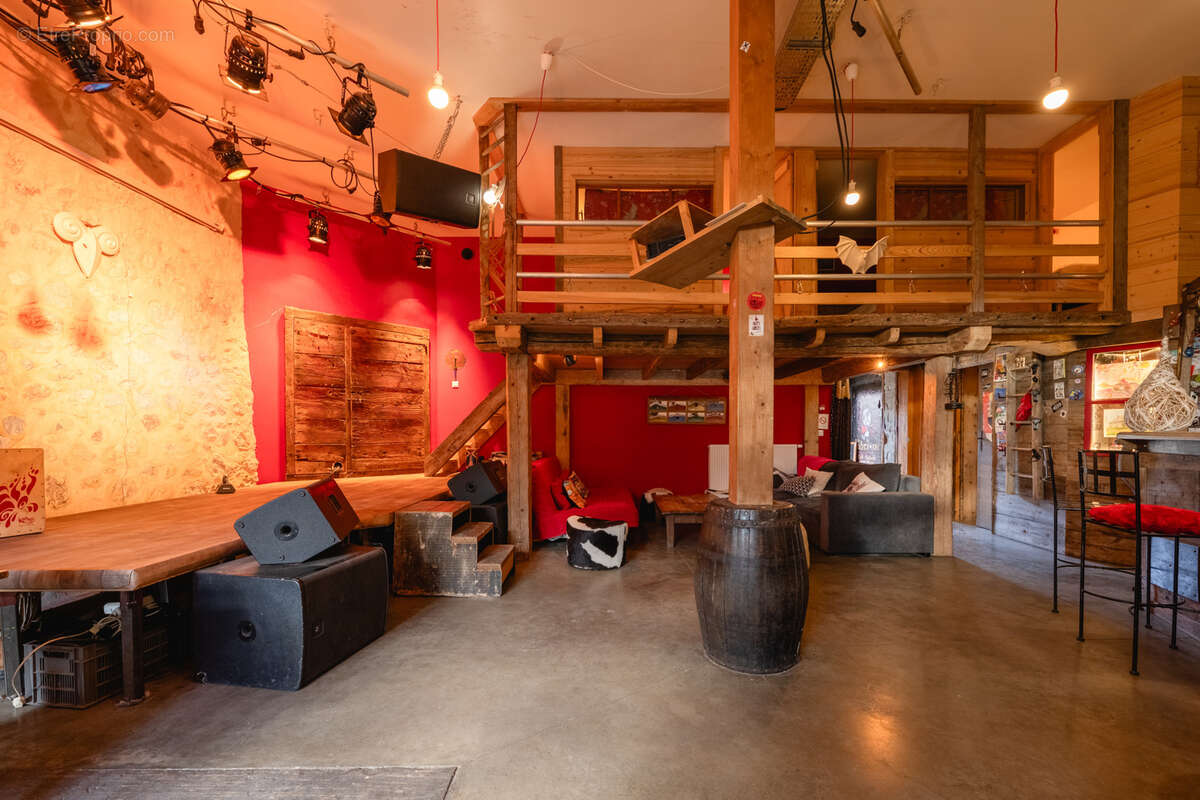 Maison à LESCHERAINES